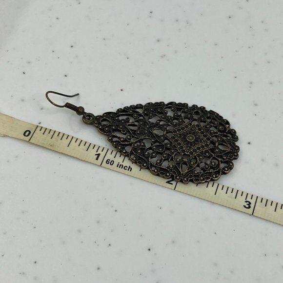 Teardrop Earrings Gold Tone Filigree Laser Cut Out Boho Tribal Statement Big Use - Picture 6 of 6